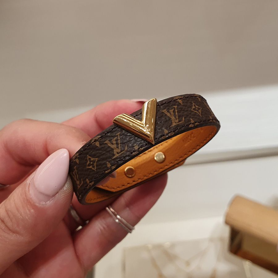 Bracciale Essential LV