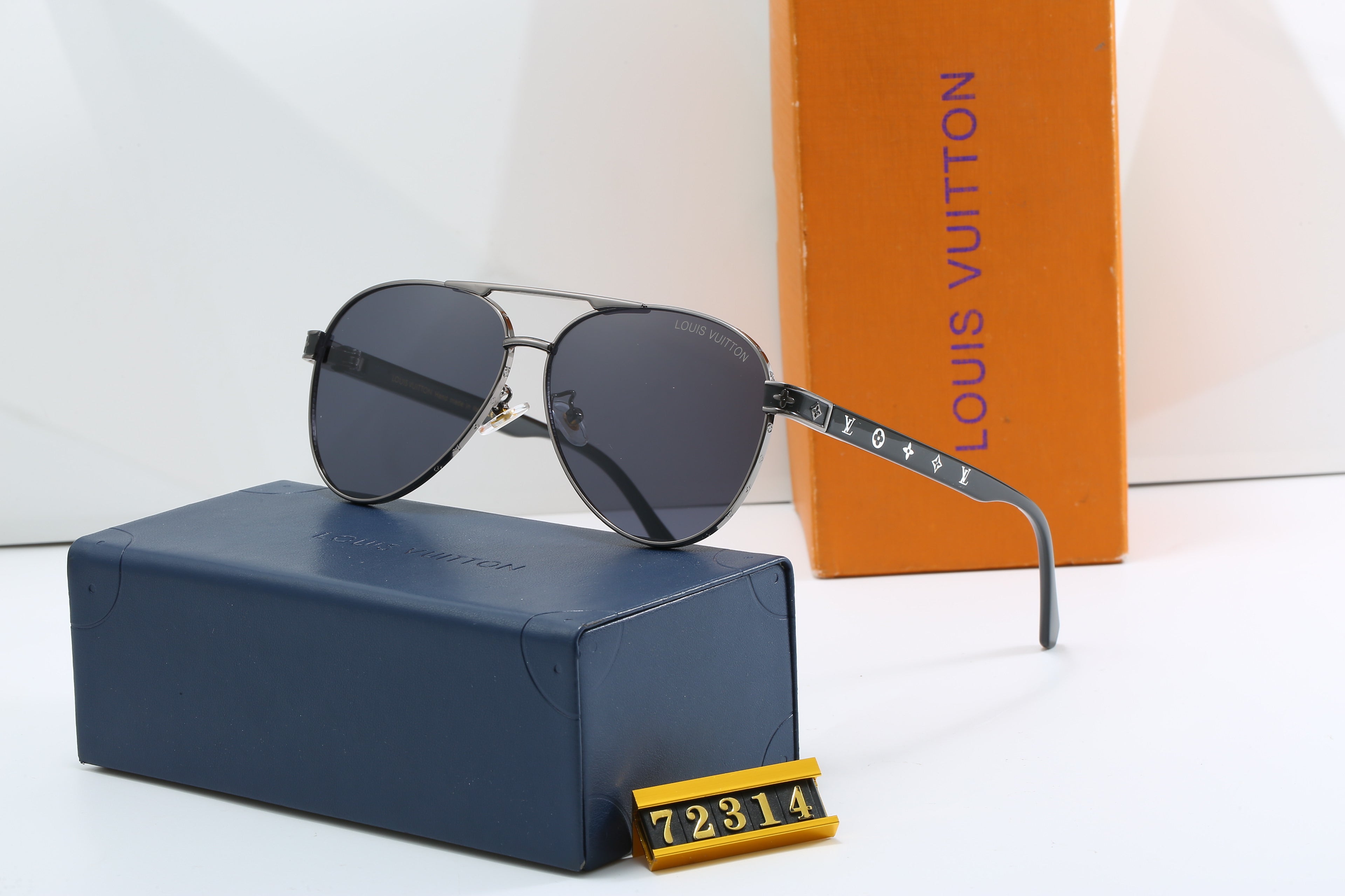 Louis Vuitton Aviator Sunglasses