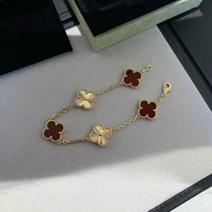 Bracciale 5 Motifs VC – Rubino