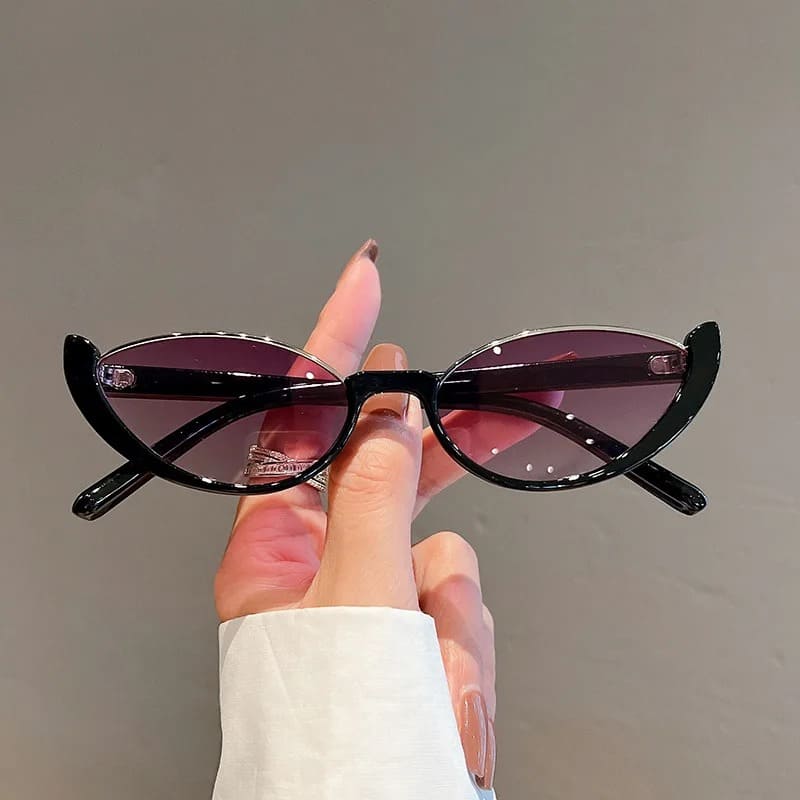 Occhiali da Sole Ovali Piccoli da Donna – Stile Contemporaneo