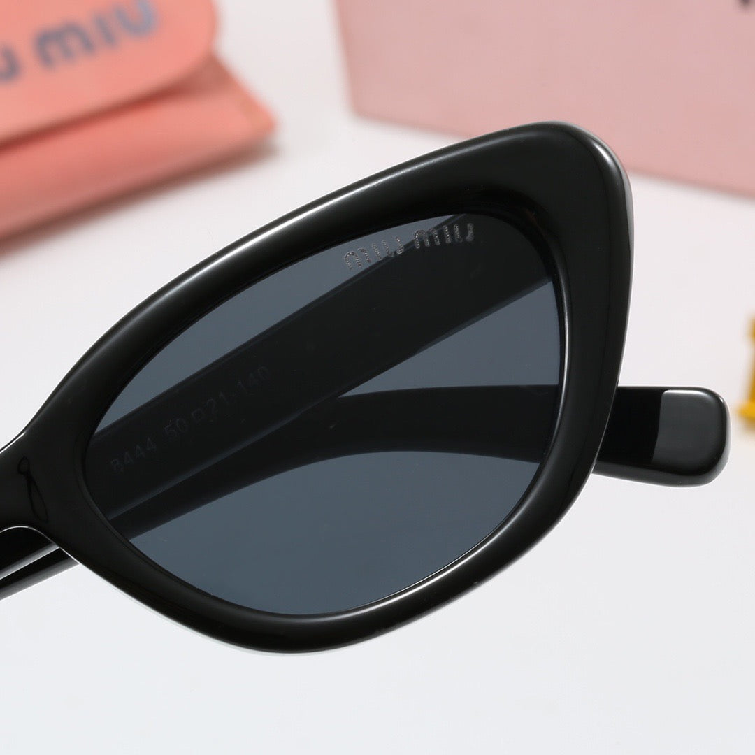 Miu Miu Cat Eye III Occhiali da Sole
