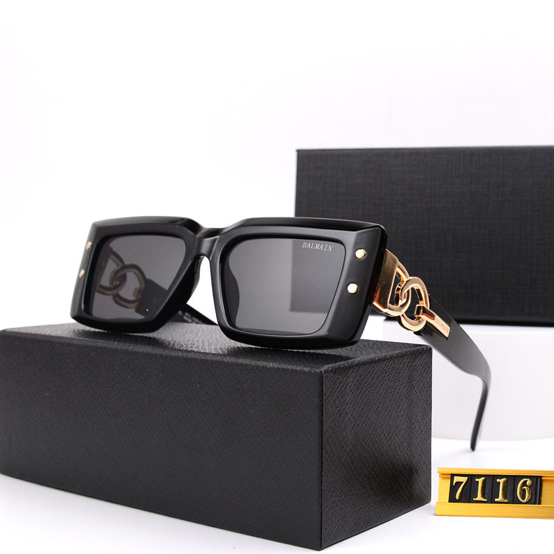 Balmain Eyewear Occhiali da Sole Quadrati Imperial