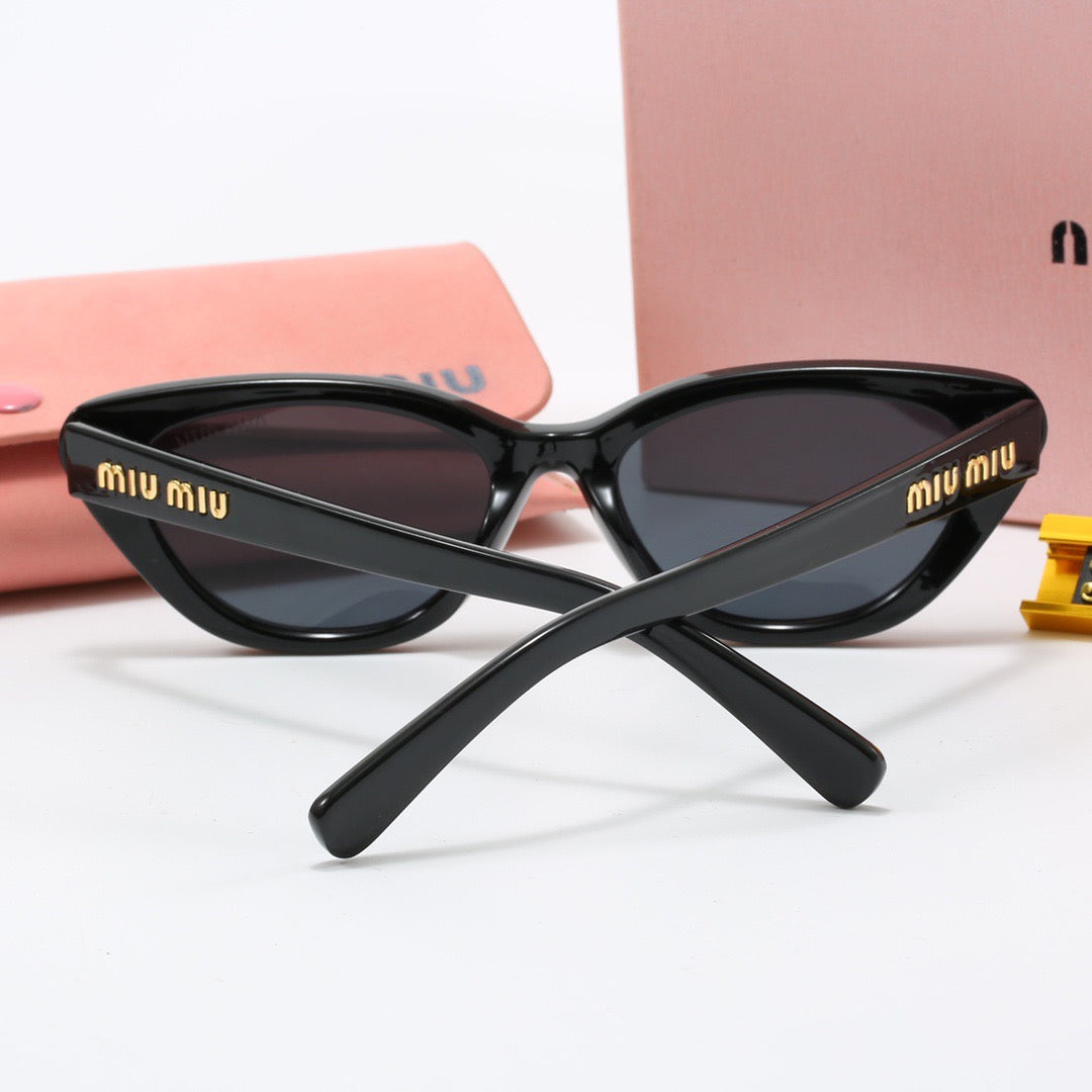 Miu Miu Cat Eye III Occhiali da Sole