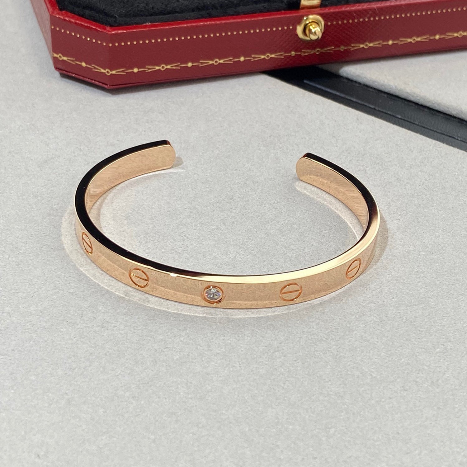 Bracciale Love Diamond Open Cuff