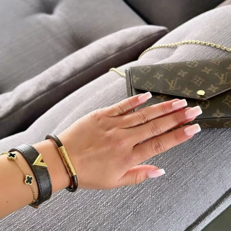 Bracciale Essential LV