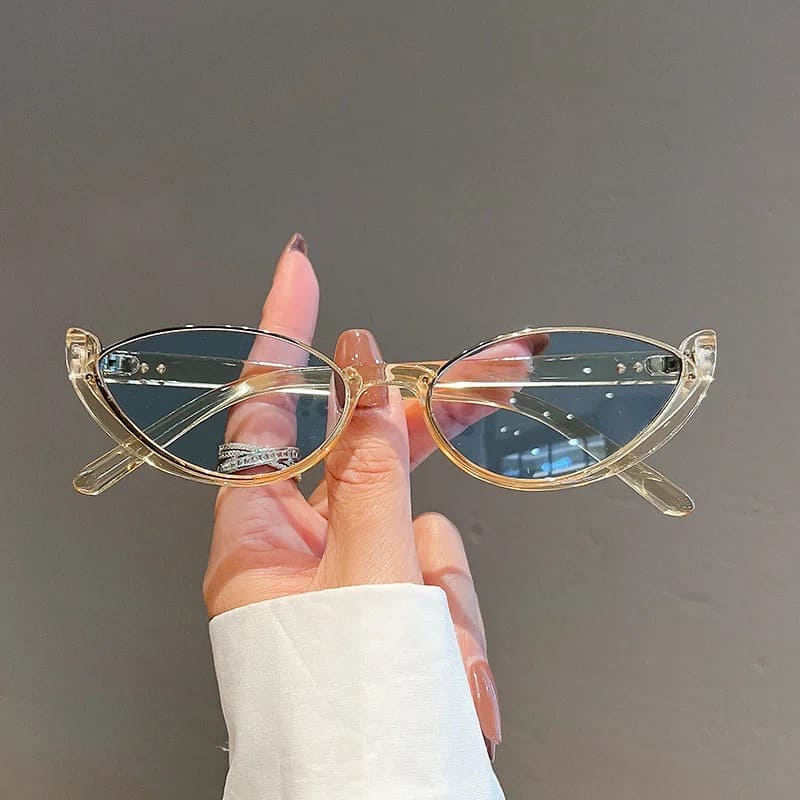 Occhiali da Sole Ovali Piccoli da Donna – Stile Contemporaneo