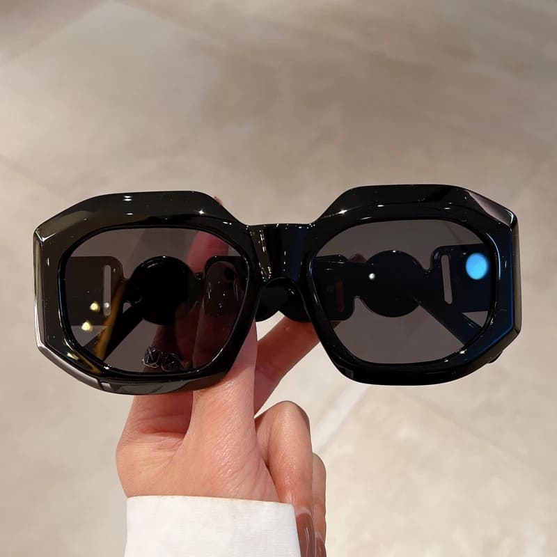 Occhiali da Sole Luxury Designer da Donna – Stile Contemporaneo